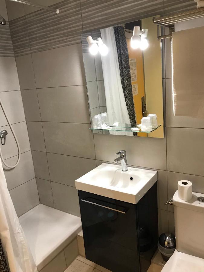 Hostellerie Le Mirabeau Peyrolles-en-Provence Екстериор снимка