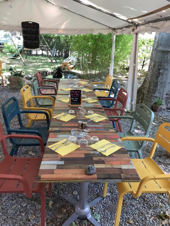 Hostellerie Le Mirabeau Peyrolles-en-Provence Екстериор снимка