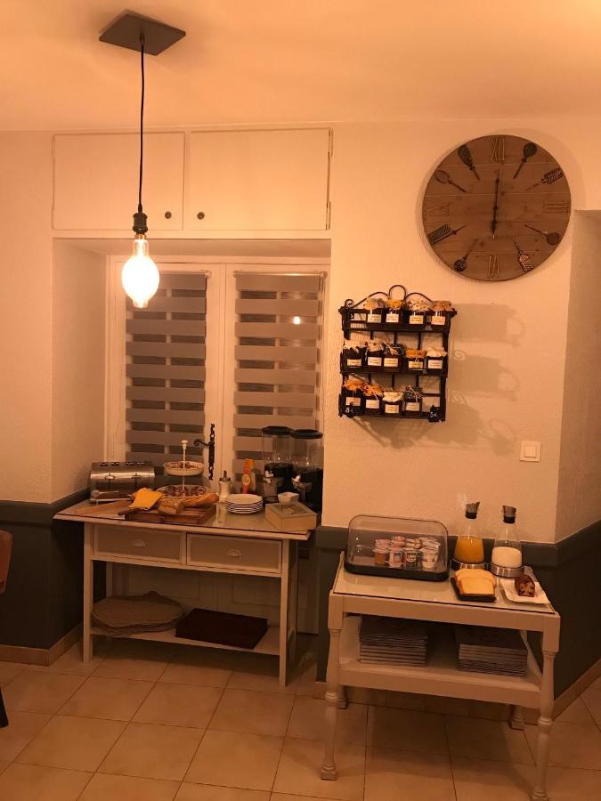 Hostellerie Le Mirabeau Peyrolles-en-Provence Екстериор снимка