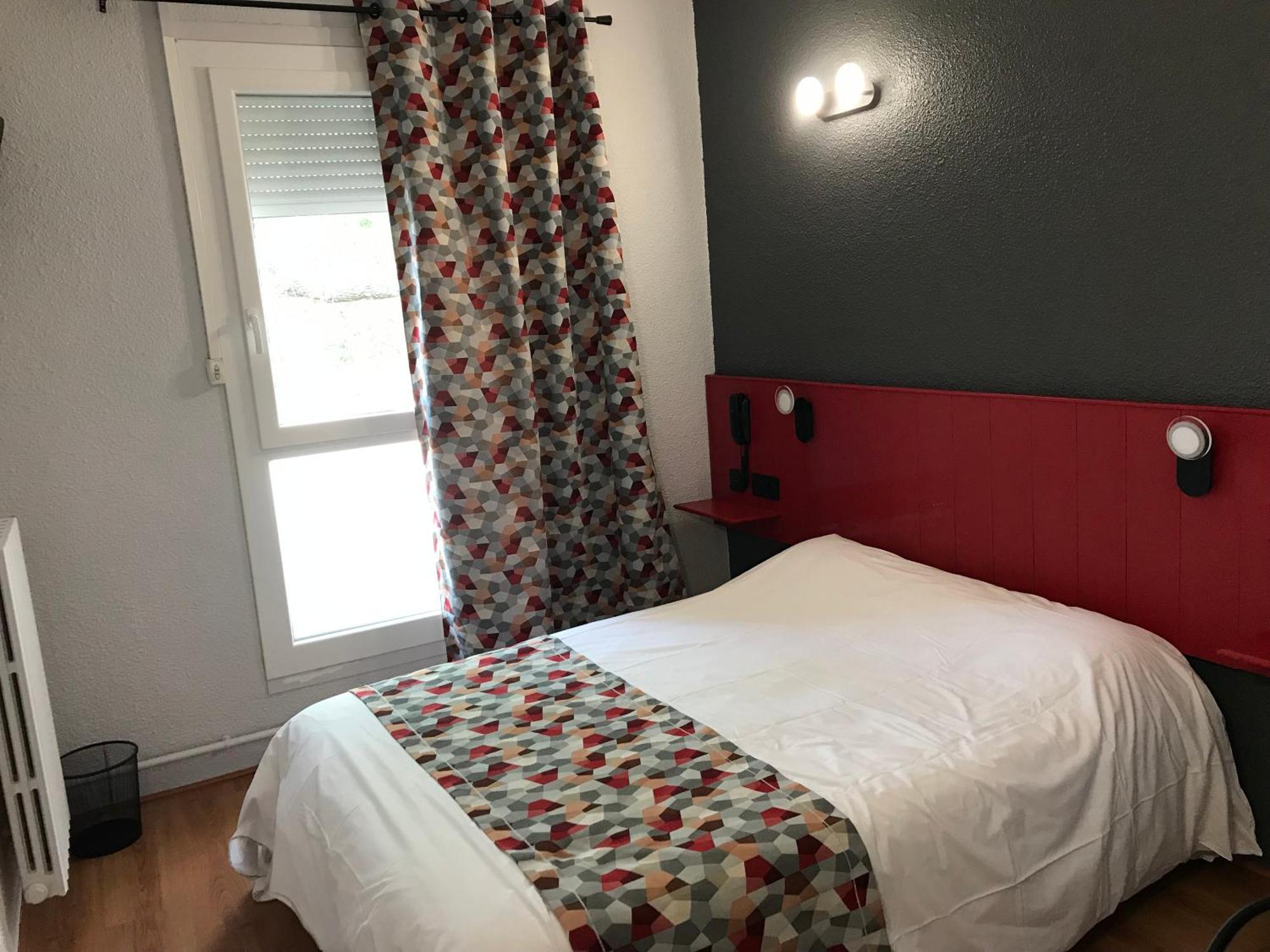 Hostellerie Le Mirabeau Peyrolles-en-Provence Екстериор снимка